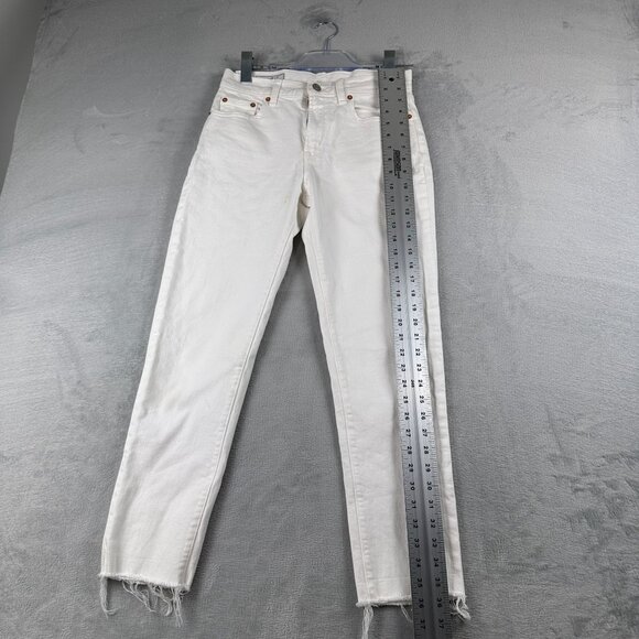 Gap Girlfriend Jeans Mid Rise Womens Size 26/2R Frayed Hem Denim White - Picture 10 of 11